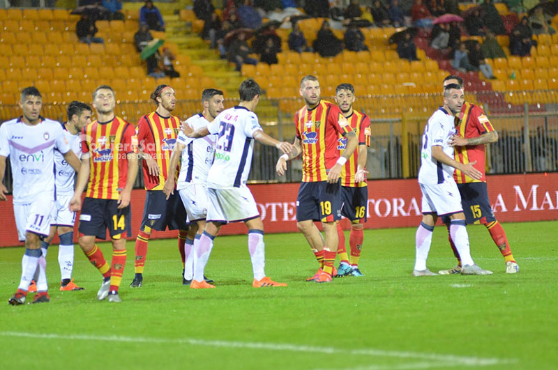 Verso Crotone – Lecce, 22 Precedenti E 4 Vittorie Per I Giallorossi ...